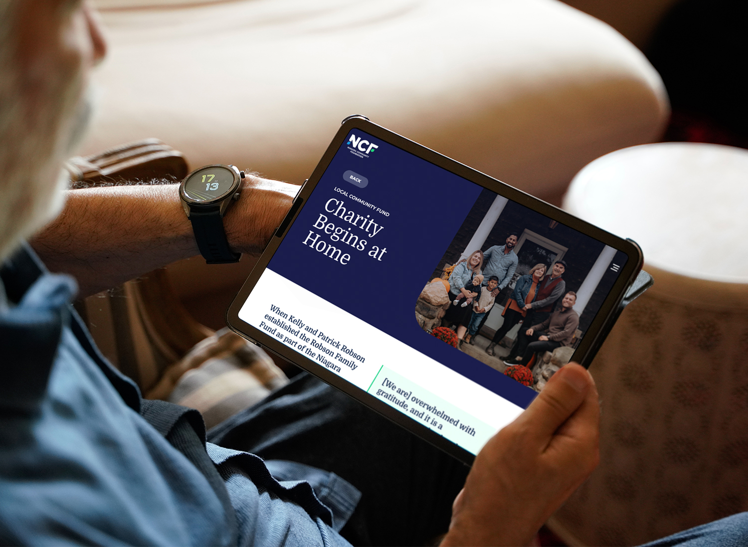 NCF-OnlineAR-tablet